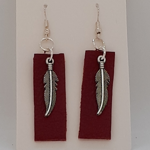 Earring-Leather-Feather-Brown-R40 Earring-Leather-Feather-Brown-R40